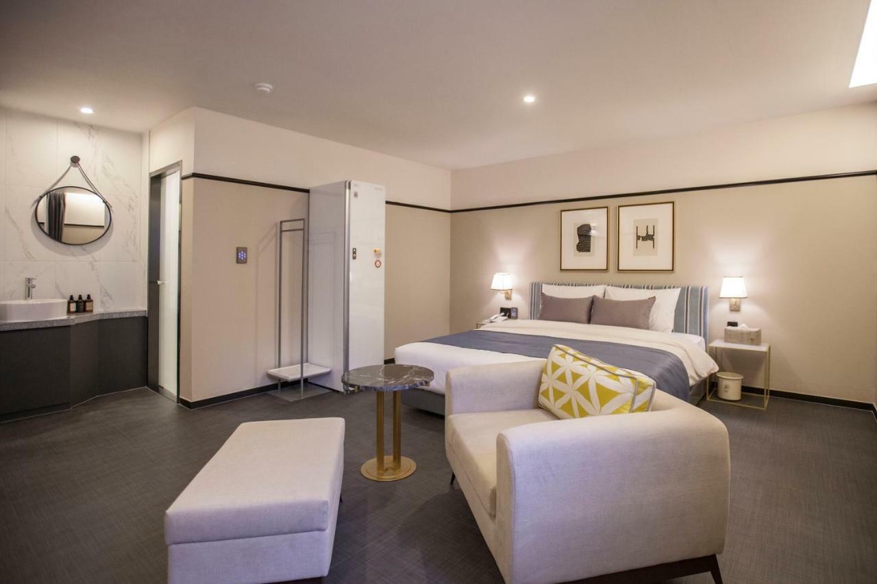 צ'אנגוון Browndot Hotel Masan Odong מראה חיצוני תמונה