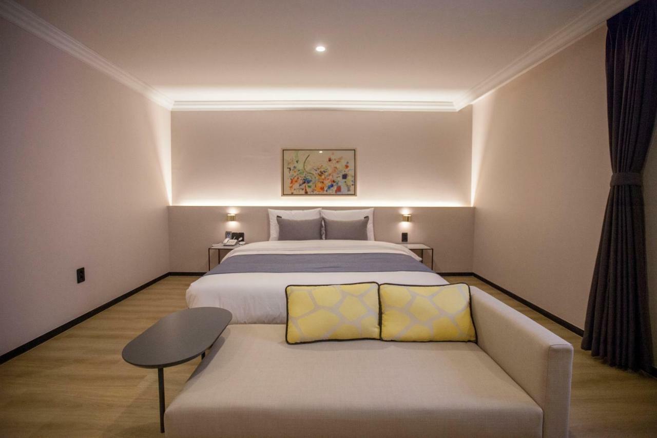 צ'אנגוון Browndot Hotel Masan Odong מראה חיצוני תמונה
