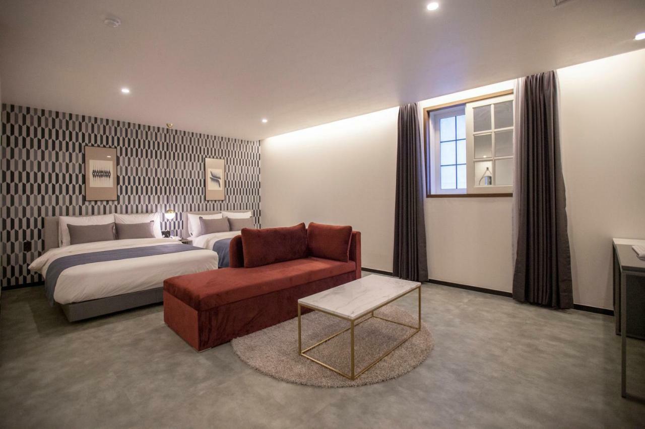 צ'אנגוון Browndot Hotel Masan Odong מראה חיצוני תמונה