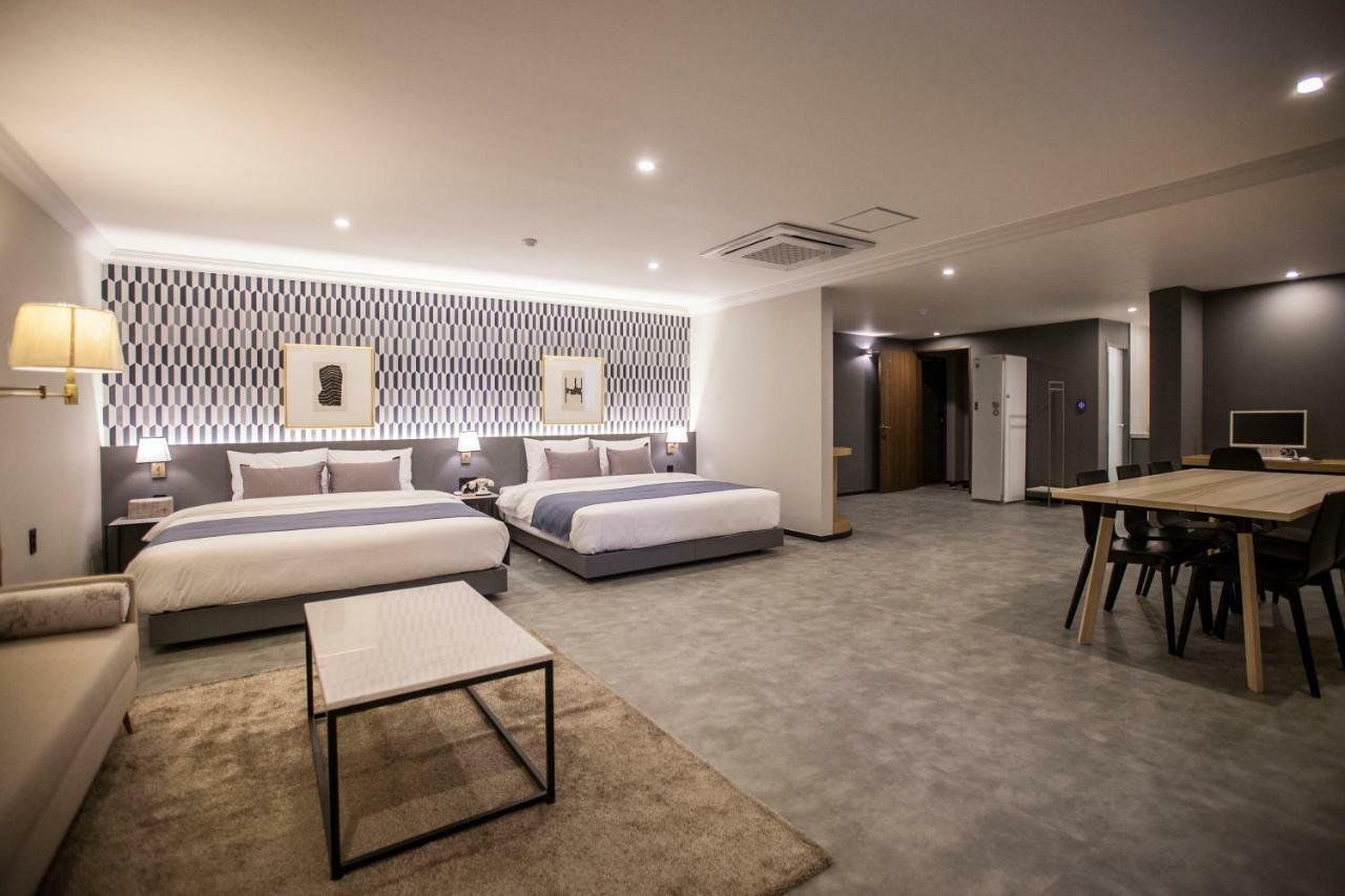 צ'אנגוון Browndot Hotel Masan Odong מראה חיצוני תמונה