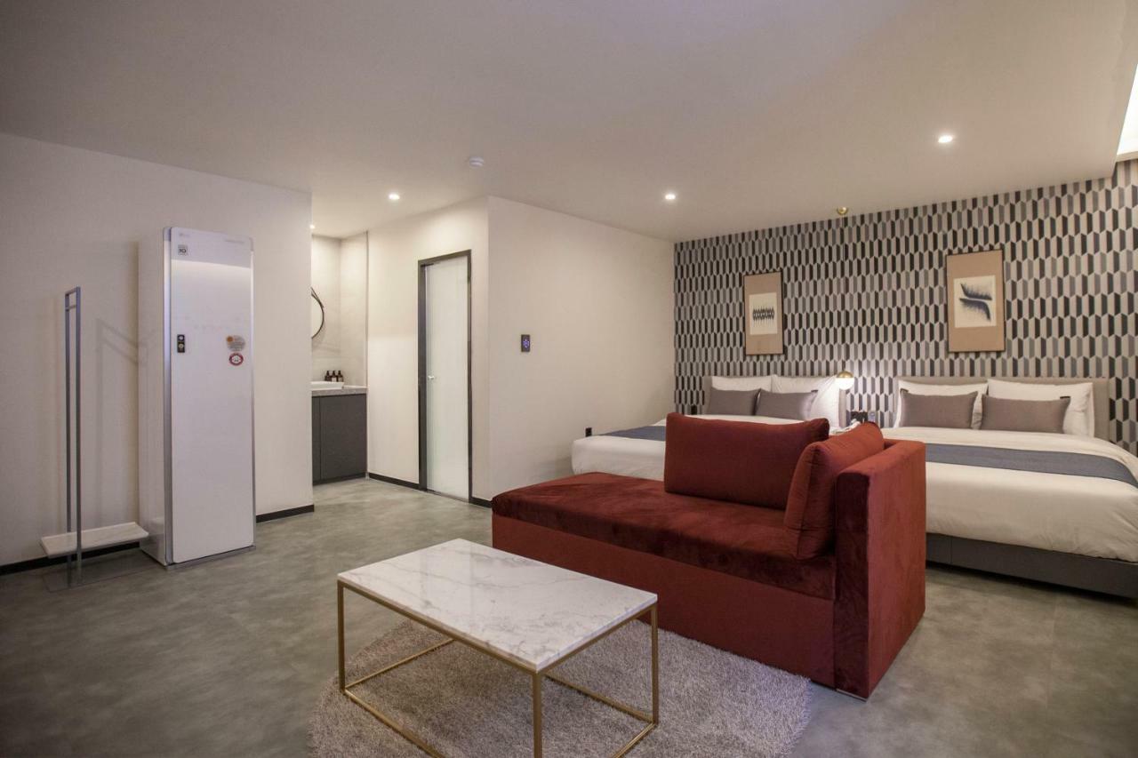 צ'אנגוון Browndot Hotel Masan Odong מראה חיצוני תמונה